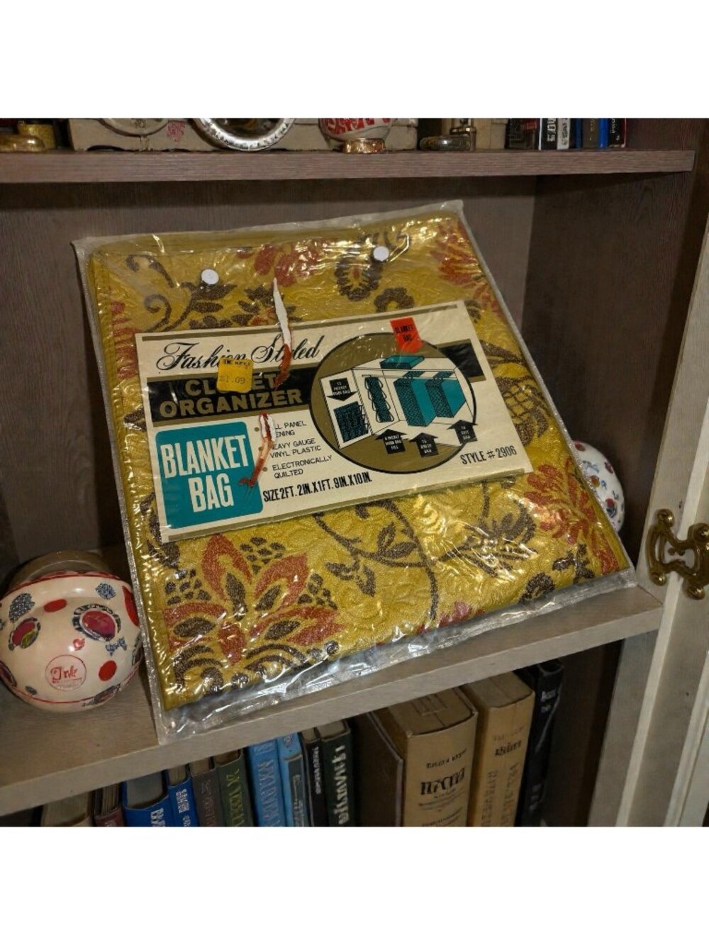 Vintage New Old Stock Closet Organizer Blanket Bag Gold Floral Mid Century Vinyl